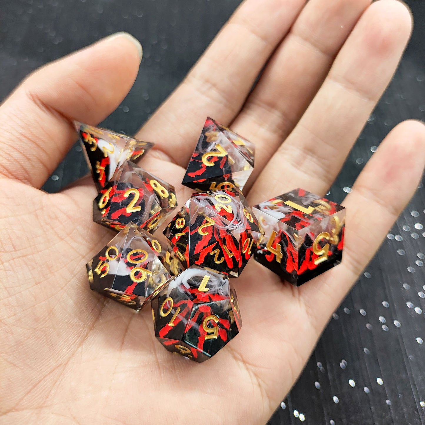 7 delige Resin Dice Set “Eruption Core"