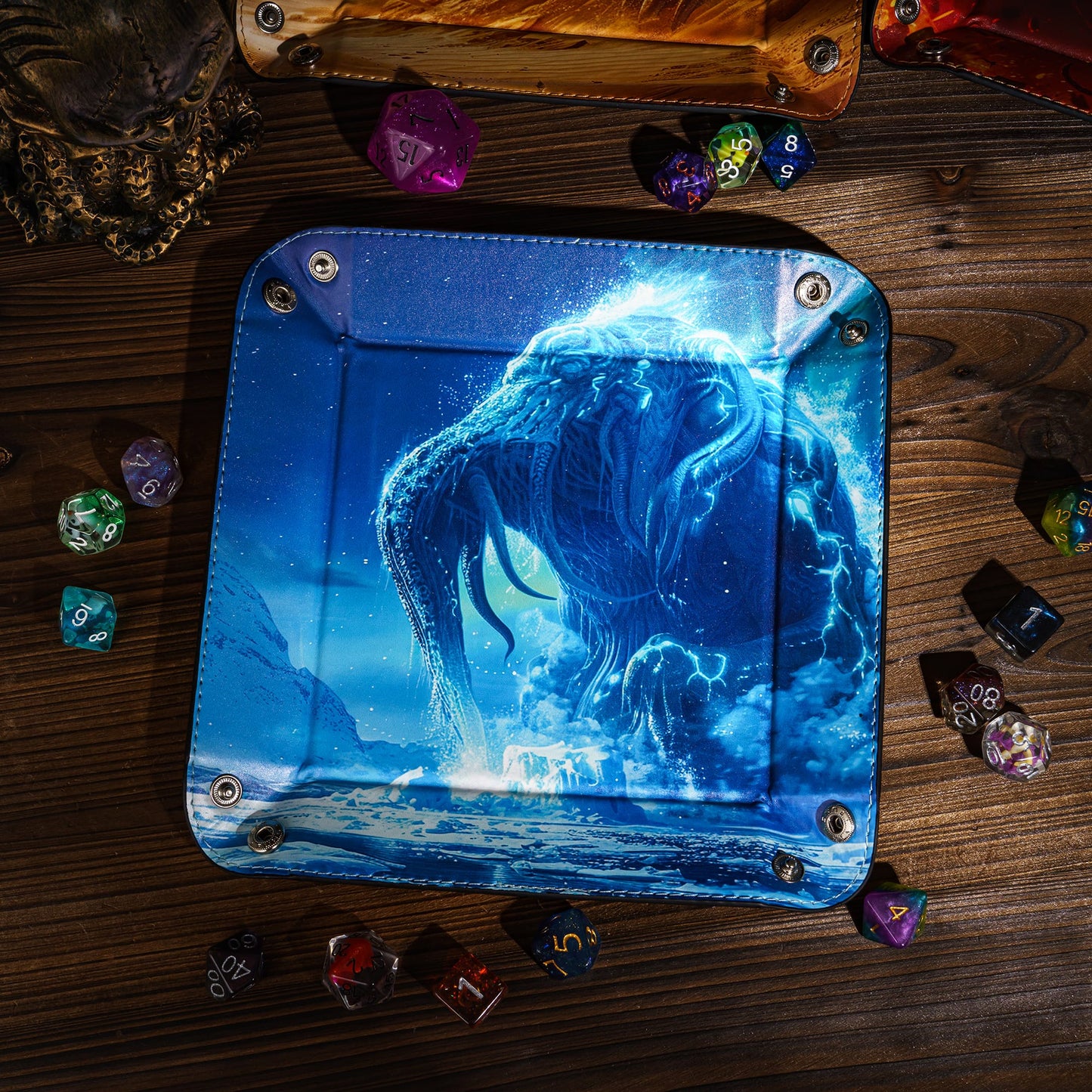 Opvouwbare Dice Tray – Zwart Kunstleer | Voor Dungeons & Dragons & TTRPG Dobbelstenen Monster Blauw Oceaan