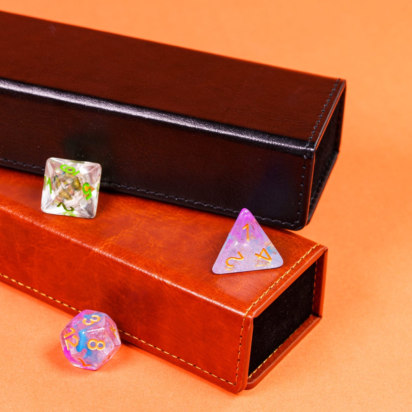 Luxe Dobbelsteen Bewaardoos – Langwerpig Ontwerp in Zwart Faux Leer | Voor Dungeons & Dragons (7-Delige Set)