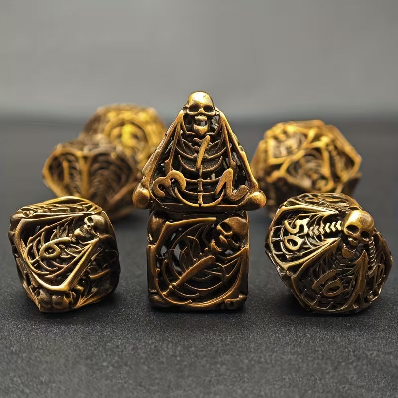 7 delige Metal Dice Set “Gravebone Bronze”