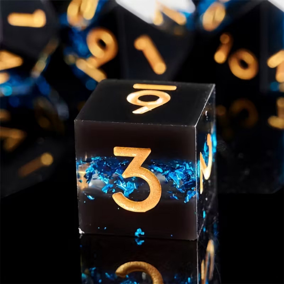 7 delige Resin Dice Set “Blue Shards”