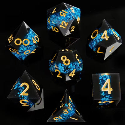 7 delige Resin Dice Set “Blue Shards”