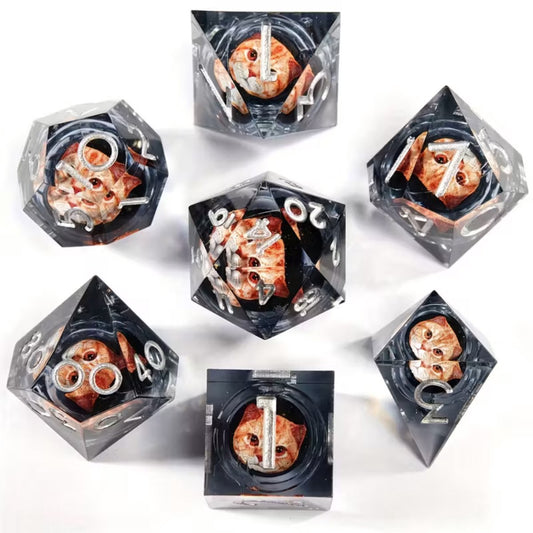 7 delige Liquid Core Resin Dice Set "Liquid Cat Eyes"