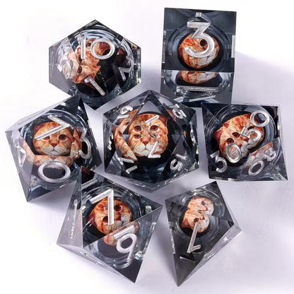 7 delige Liquid Core Resin Dice Set "Liquid Cat Eyes"