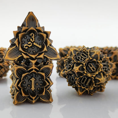 7 delige Metal Dice Set “Flower"