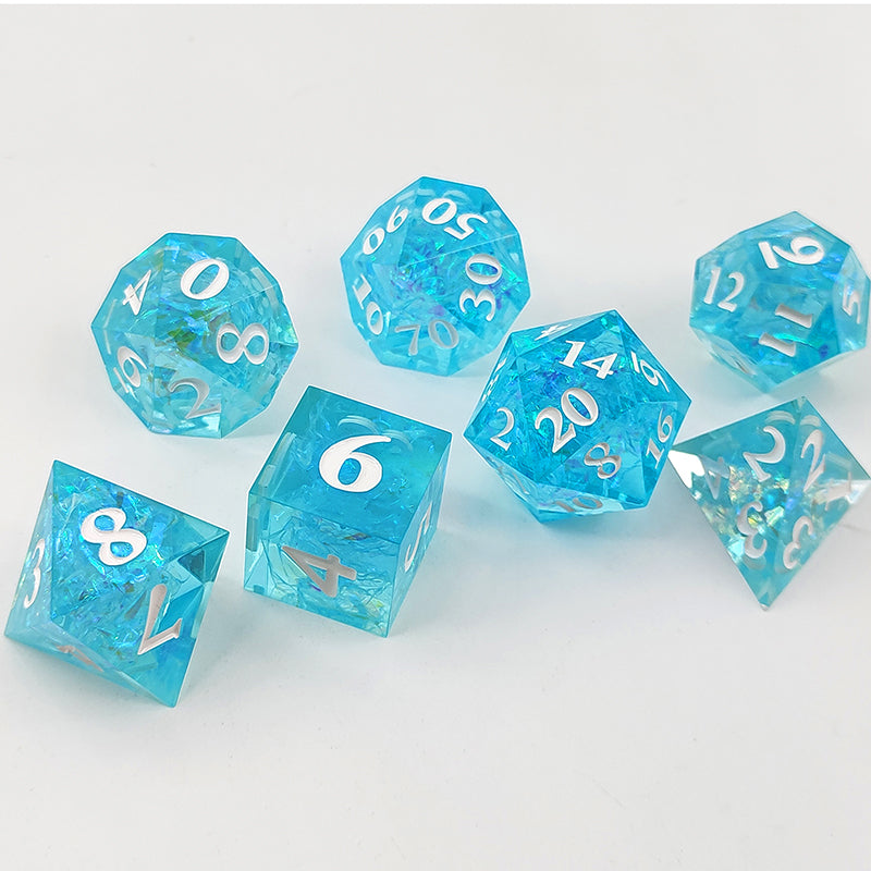 7 delige Resin Dice Set “Frostbite Shards"