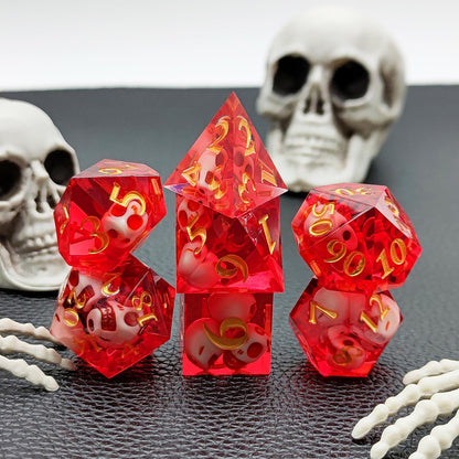 7 delige Resin Dice Set “Crimson Skulls"
