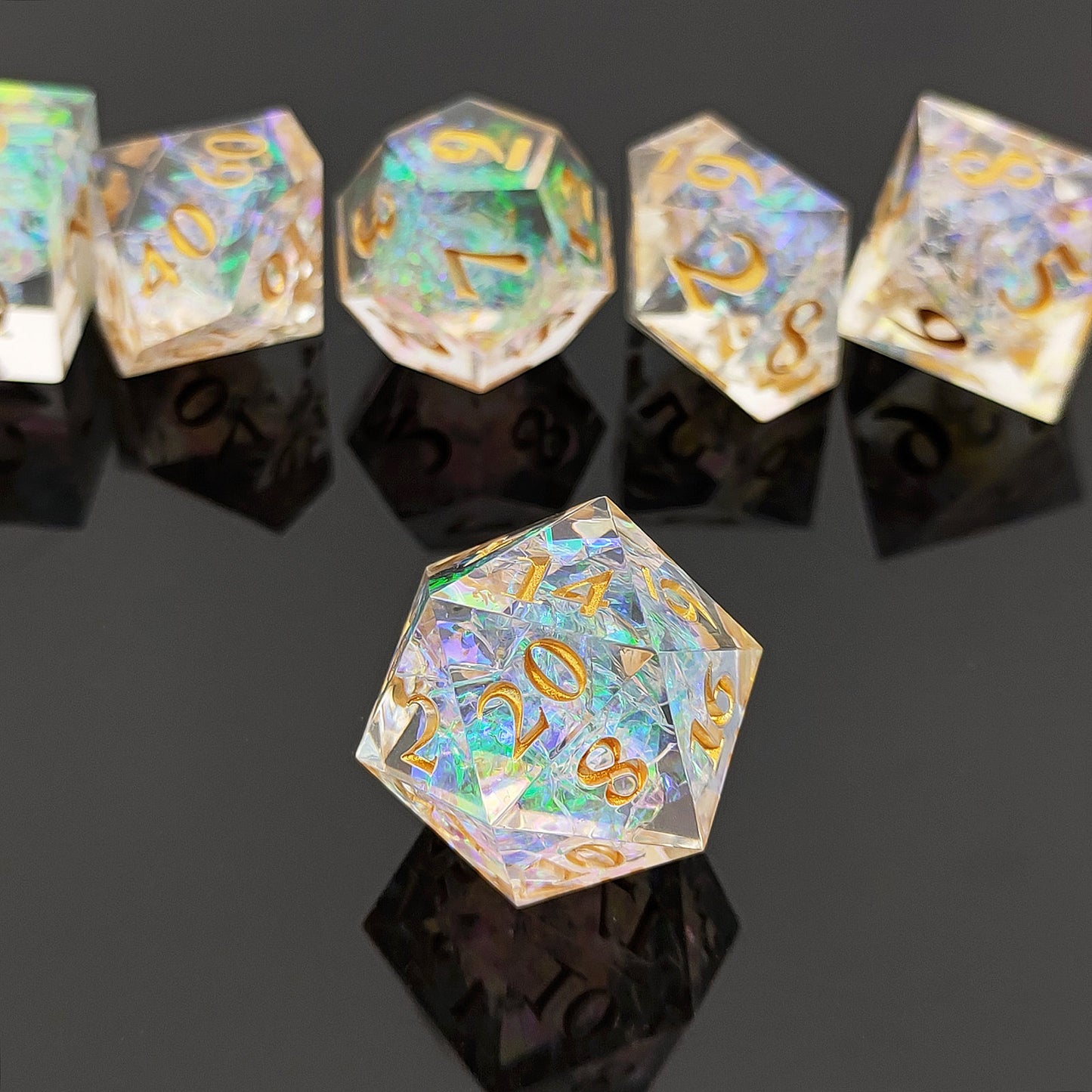 7 delige Resin Dice Set “Crystal Prism Glow”