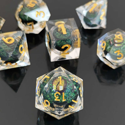 7 delige Liquid Core Resin Dice Set “Draken Oog"