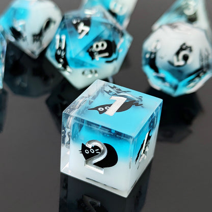 7 delige Resin Dice Set “Blue Kitten"