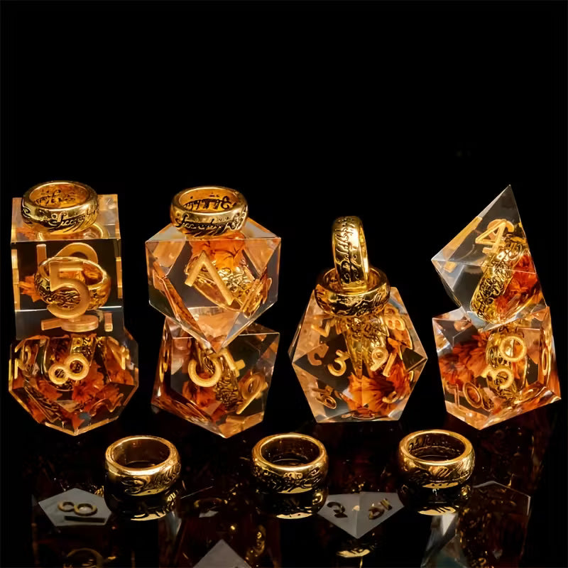 7 delige Resin Dice Set "The Ring Golden Radiance"