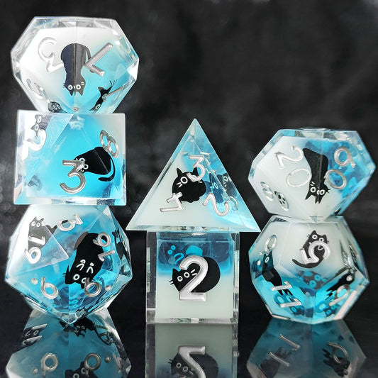 7 delige Resin Dice Set “Blue Kitten"