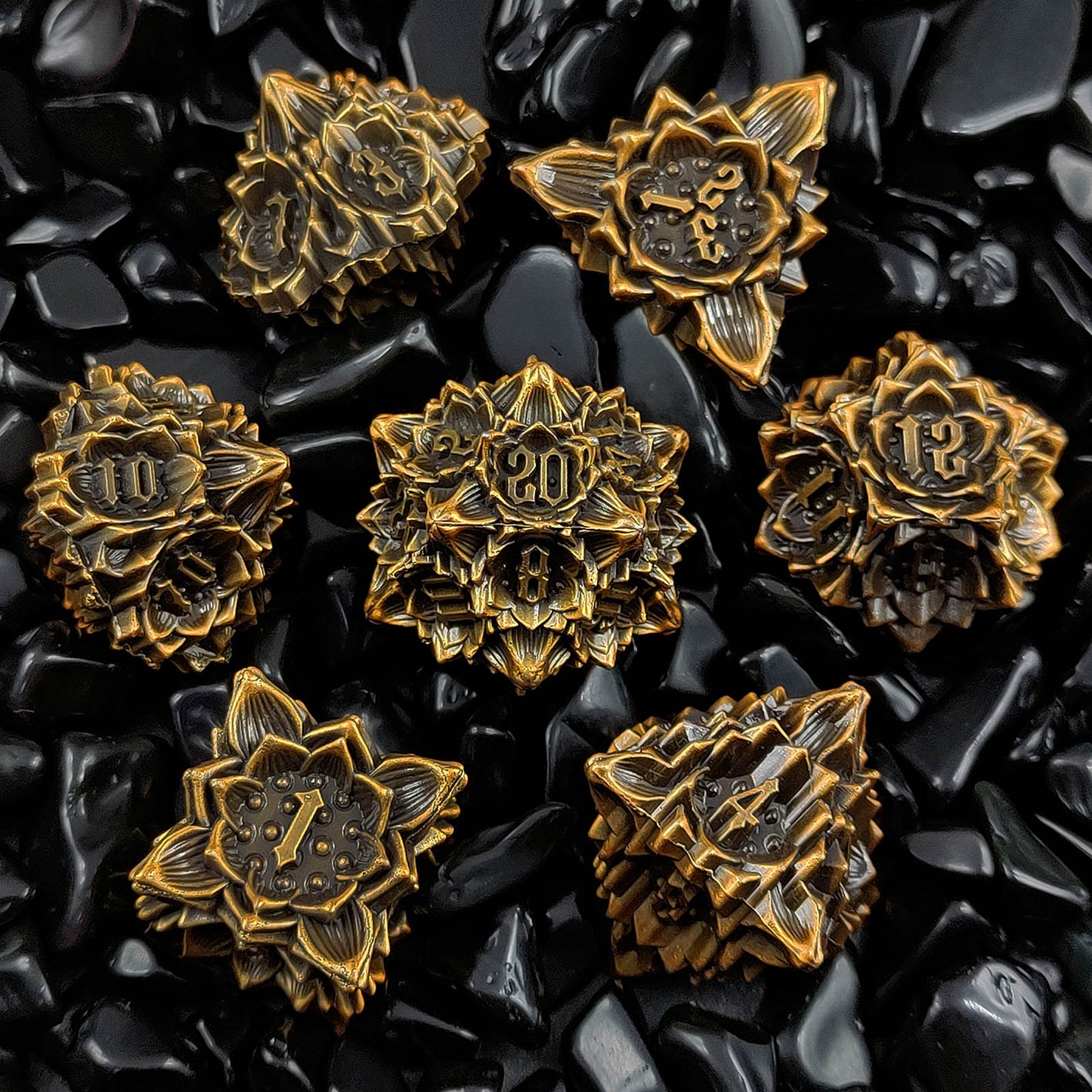 7 delige Metal Dice Set “Flower"