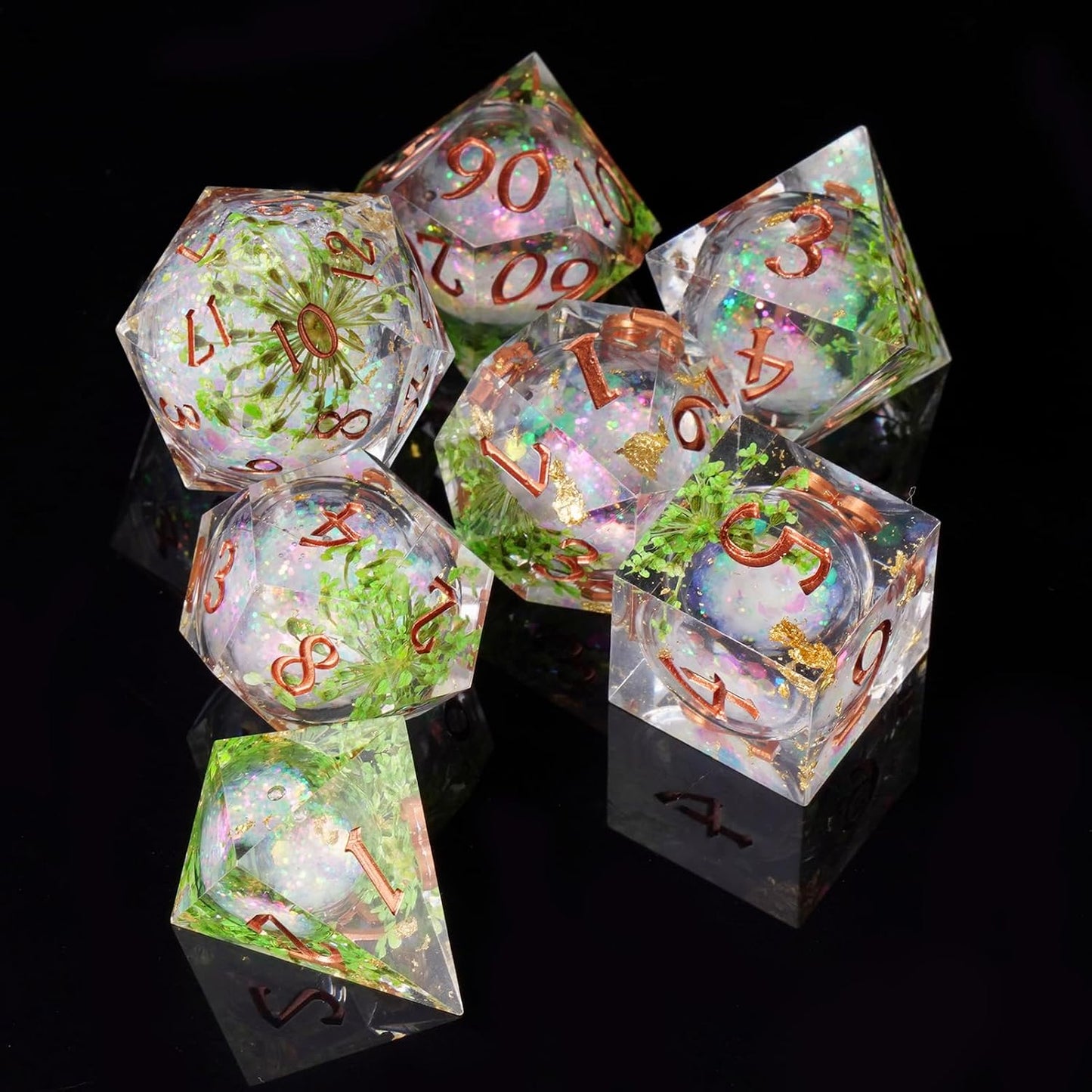 7 delige Liquid Core Resin Dice Set "Verdant Grove"