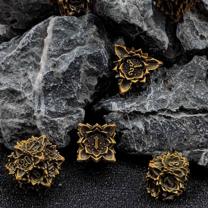 7 delige Metal Dice Set “Flower"