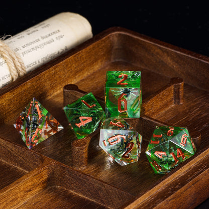 7 delige Resin Dice Set “Emerald Spider"