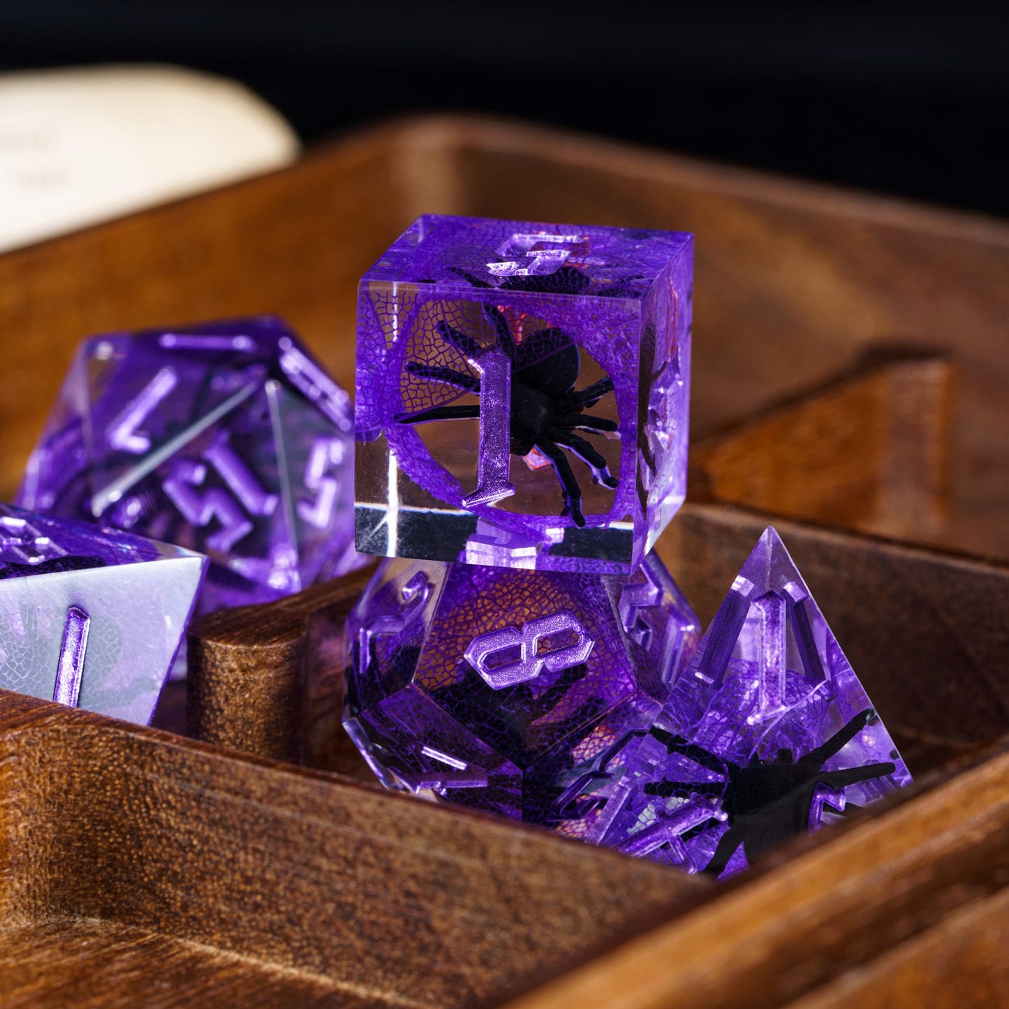 7 delige Resin Dice Set “Amethyst Spider"