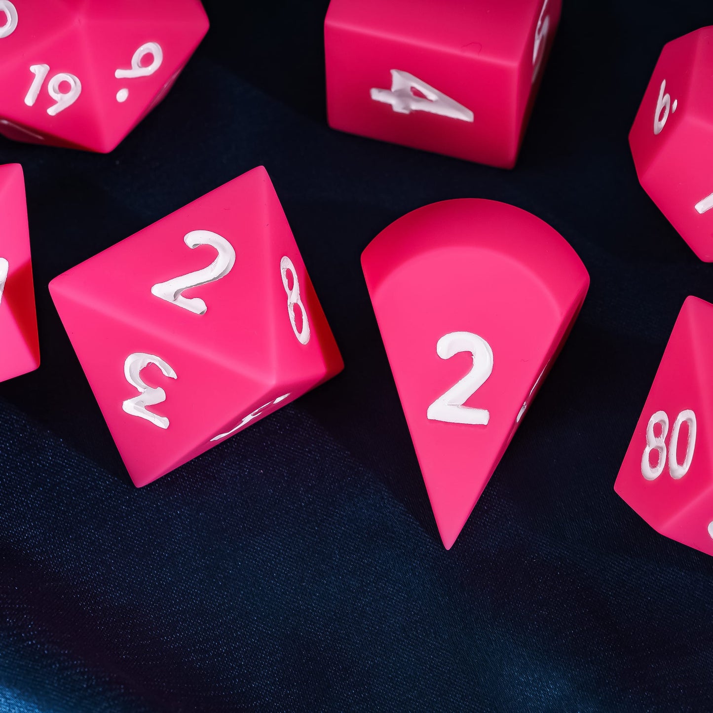 7 delige Siliconen Bounce Dice Set Roze/Wit