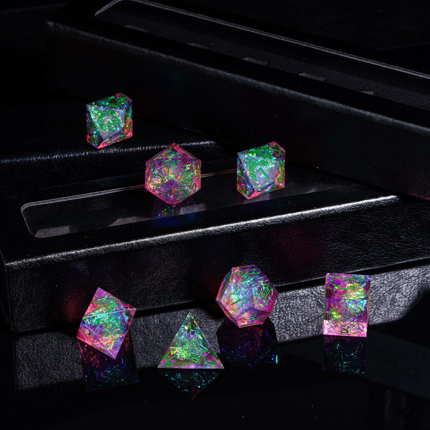 7 delige Resin Dice Set “Prismatic Spirit"