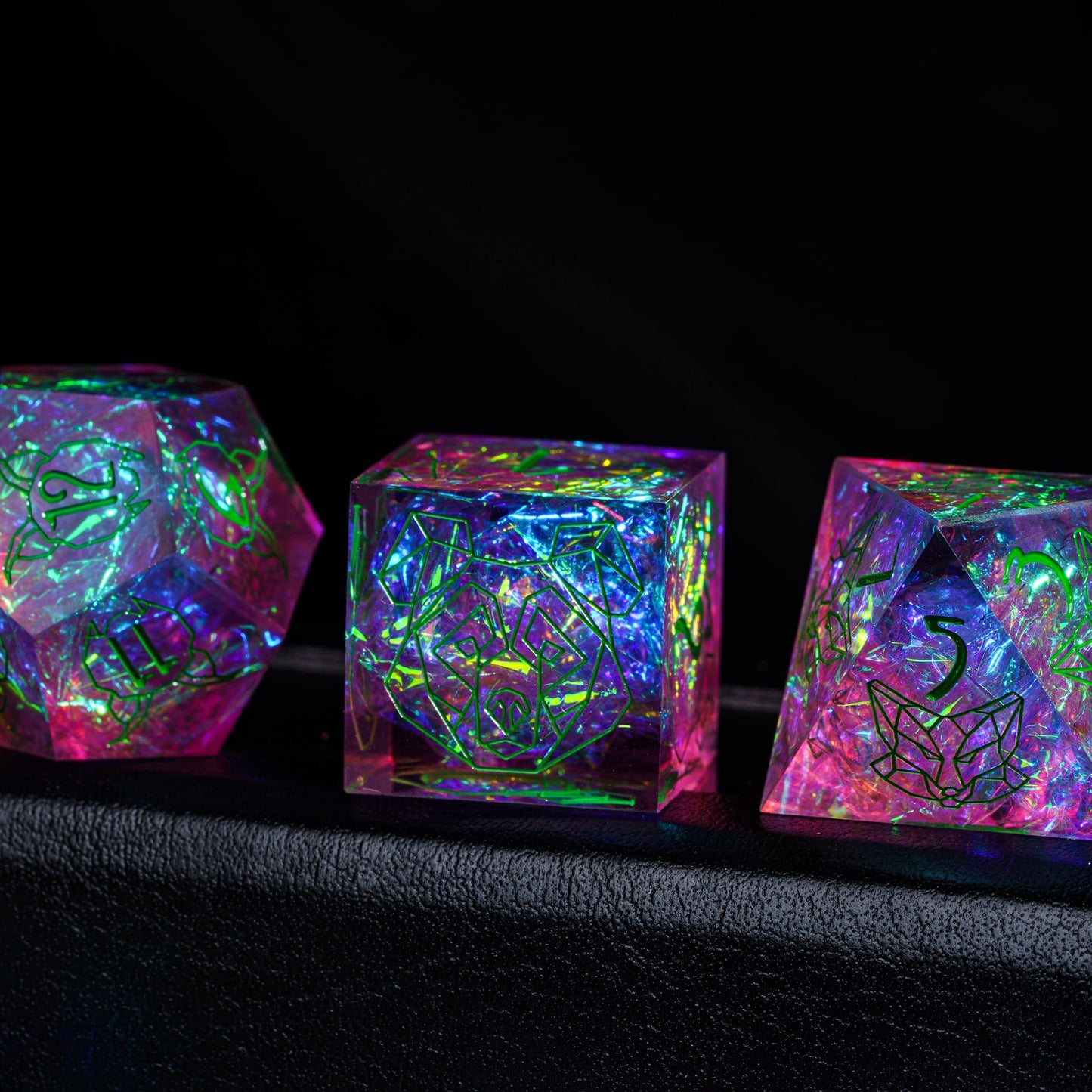 7 delige Resin Dice Set “Prismatic Spirit"