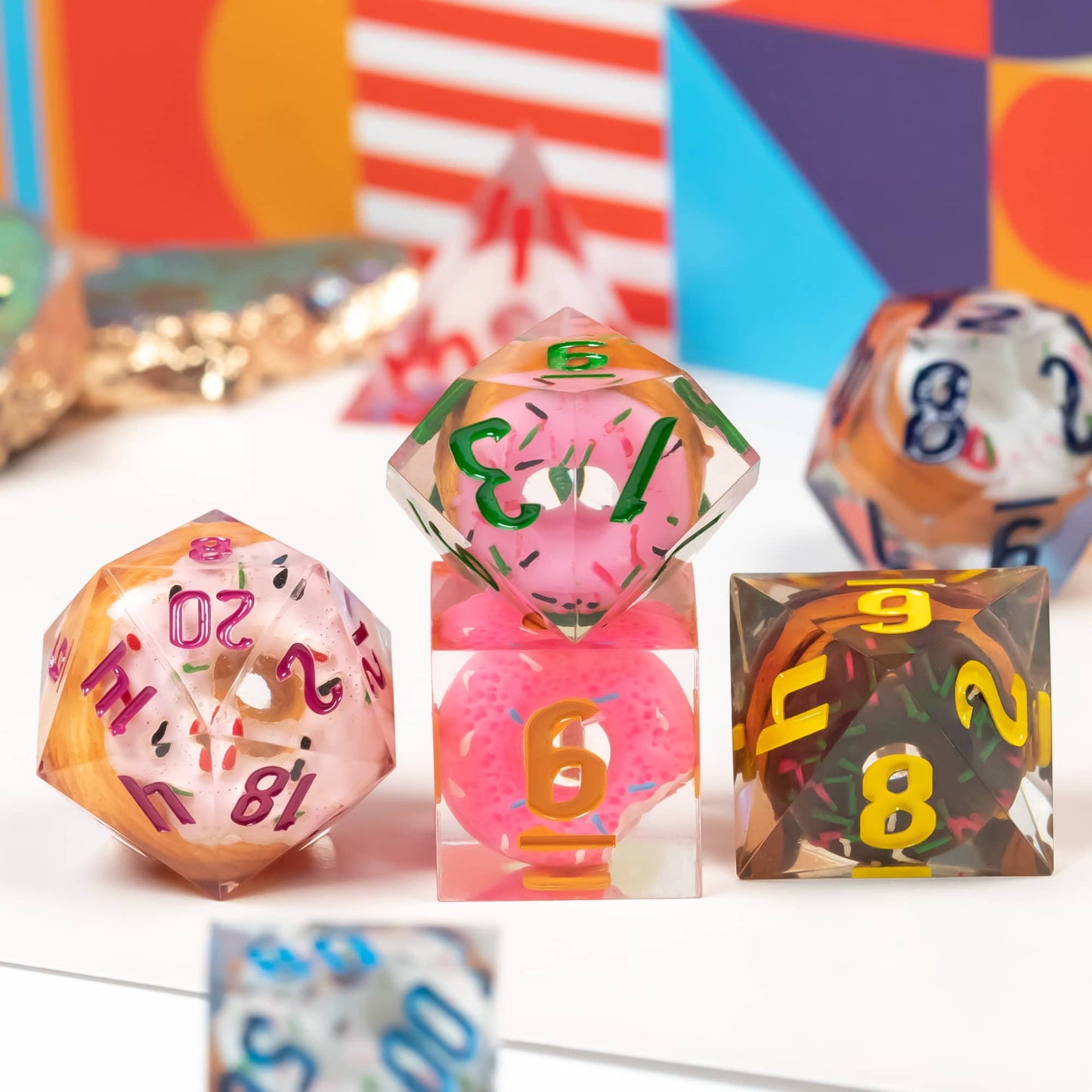 7 delige Resin Dice Set “Donut Delight"
