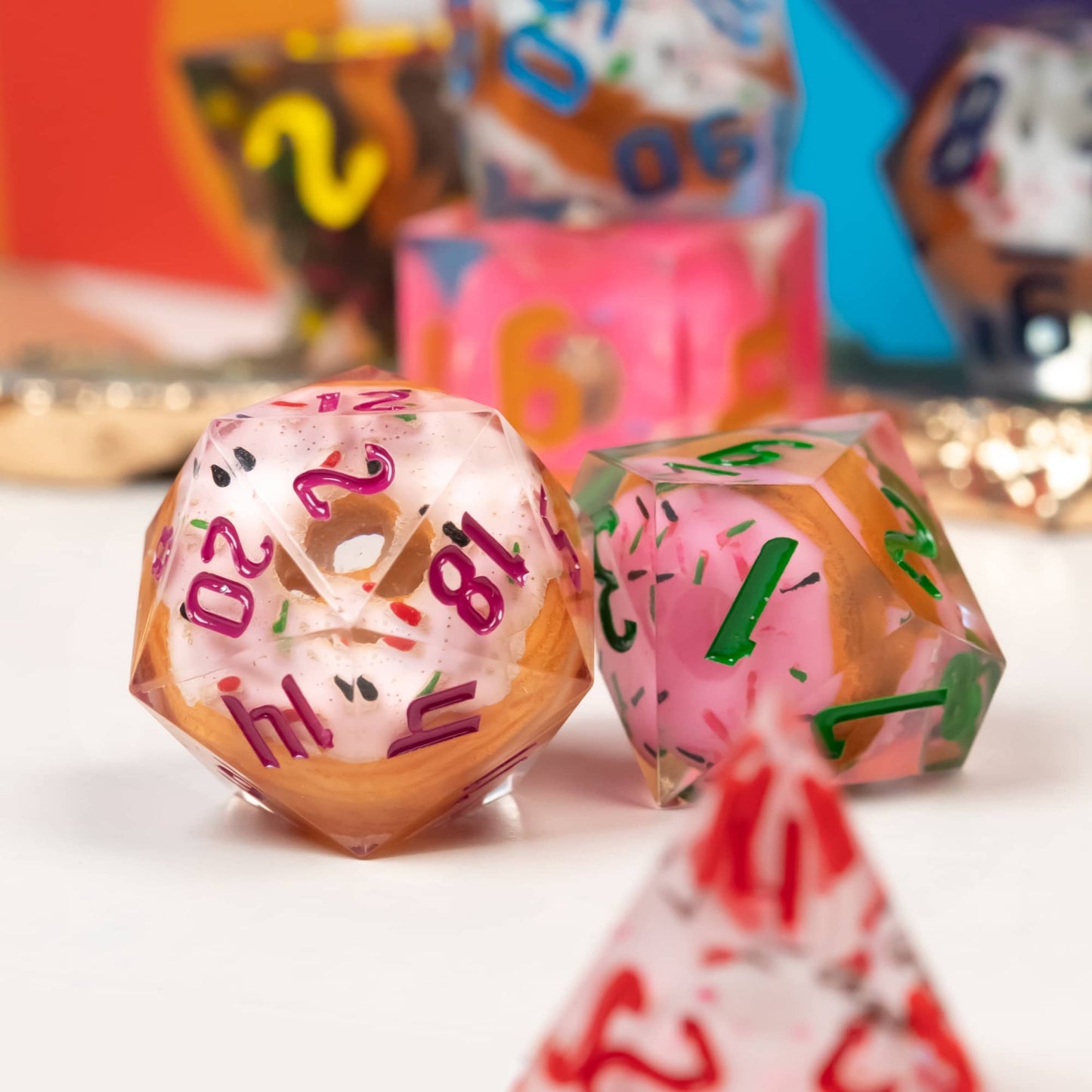 7 delige Resin Dice Set “Donut Delight"