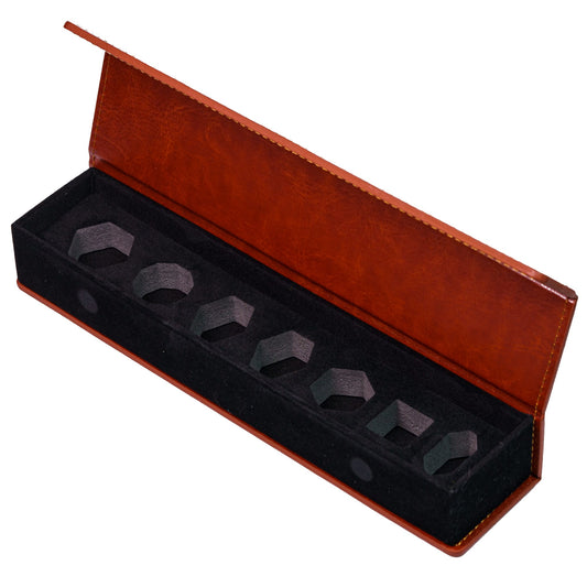 Luxe Dobbelsteen Bewaardoos – Langwerpig Ontwerp in Cognac Bruin Faux Leer | Voor Dungeons & Dragons (7-Delige Set)