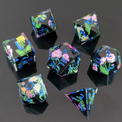 7 delige Resin Dice Set “Midnight Bloom”
