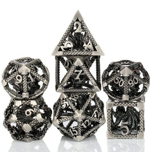 7-delige Metal Dice Set – “Dragonforge Silver Hollow Core”