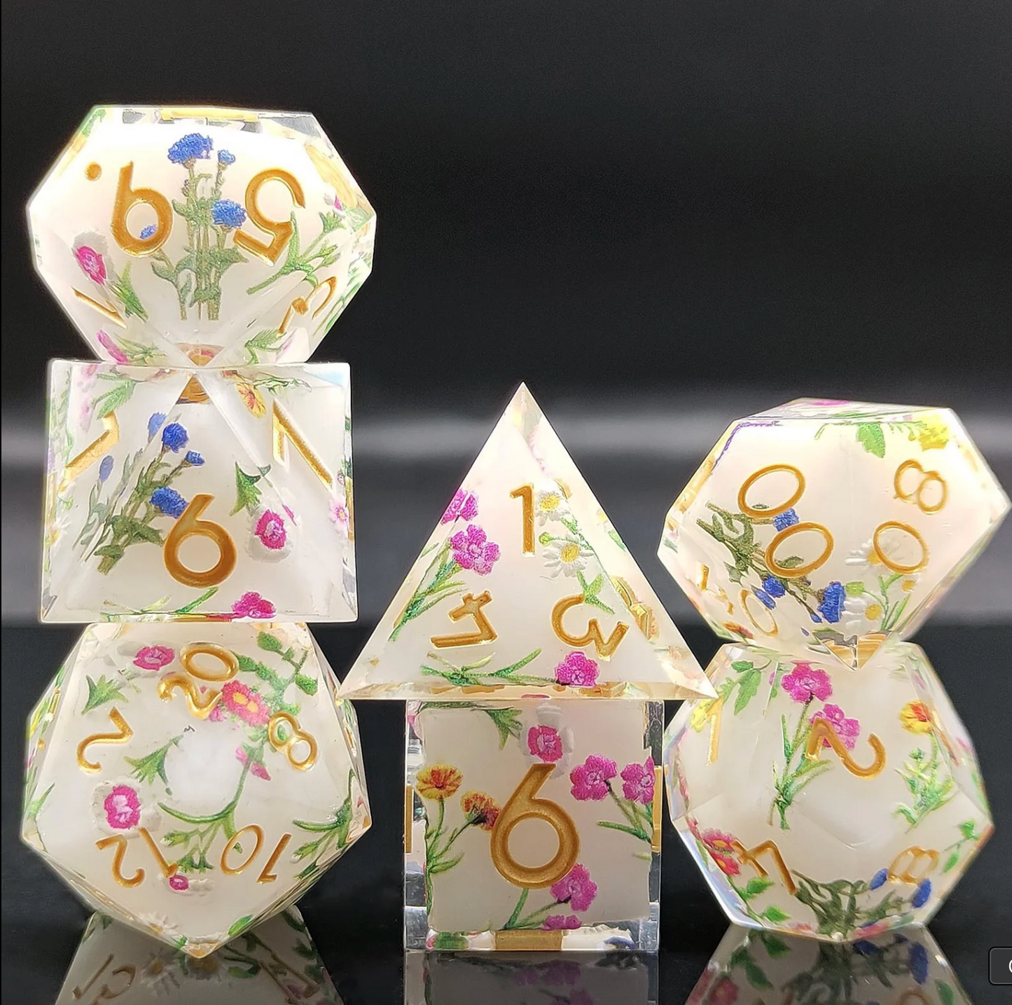 7 delige Resin Dice Set “Blossom Meadow”