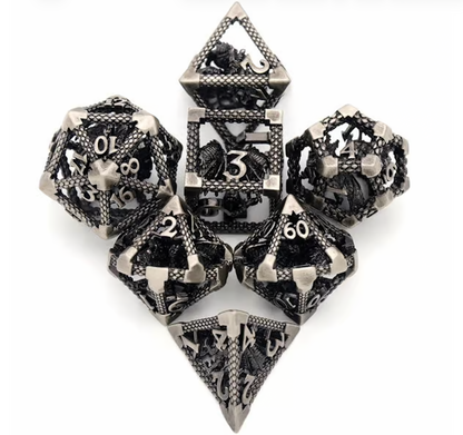 7-delige Metal Dice Set – “Dragonforge Silver Hollow Core”