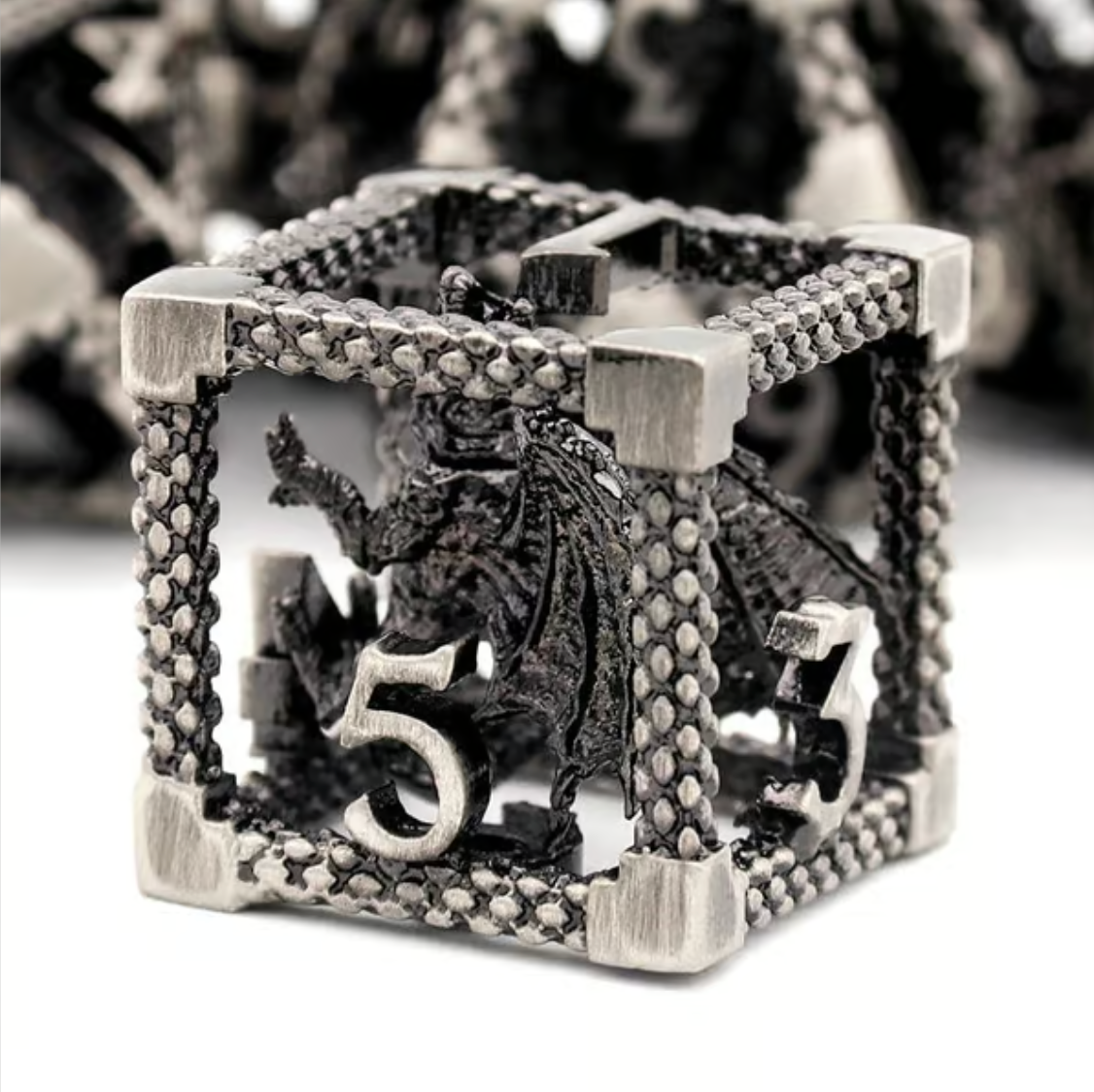 7-delige Metal Dice Set – “Dragonforge Bronze Hollow Core”