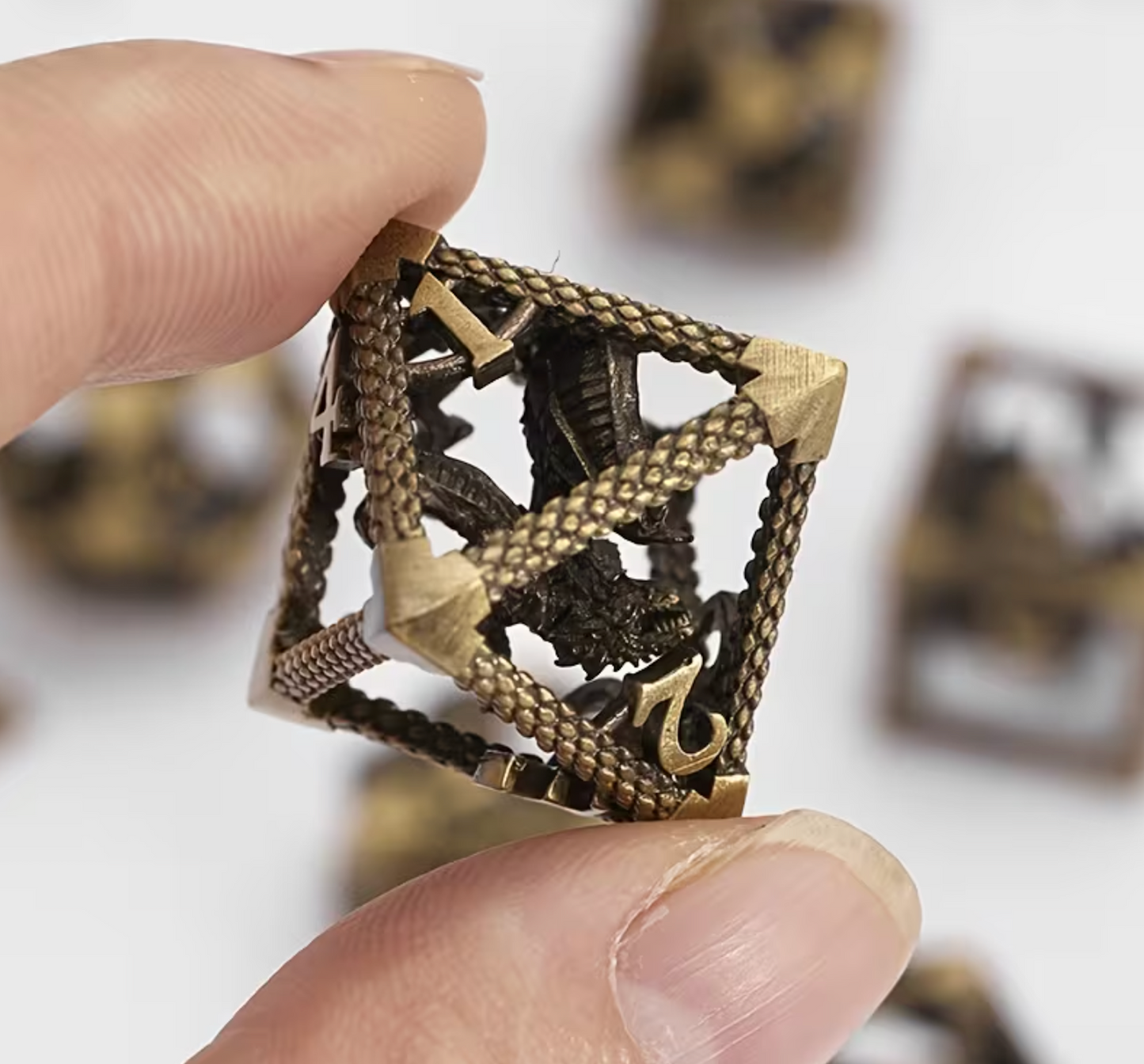 7-delige Metal Dice Set – “Dragonforge Silver Hollow Core”