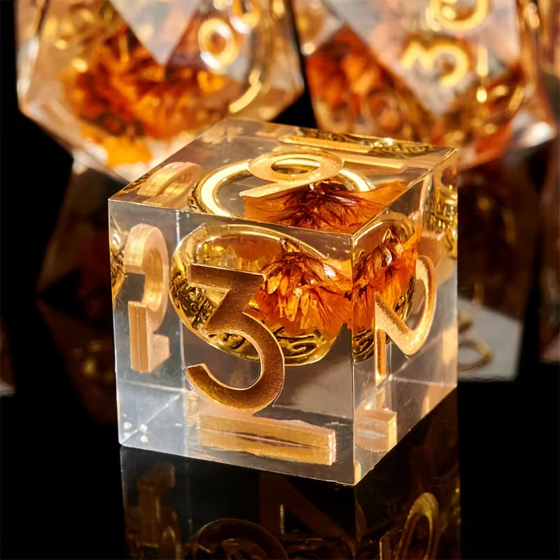 7 delige Resin Dice Set "The Ring Golden Radiance"