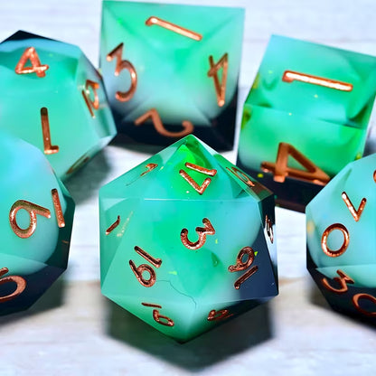 7 delige Resin Dice Set “Oceanheart Pearl"